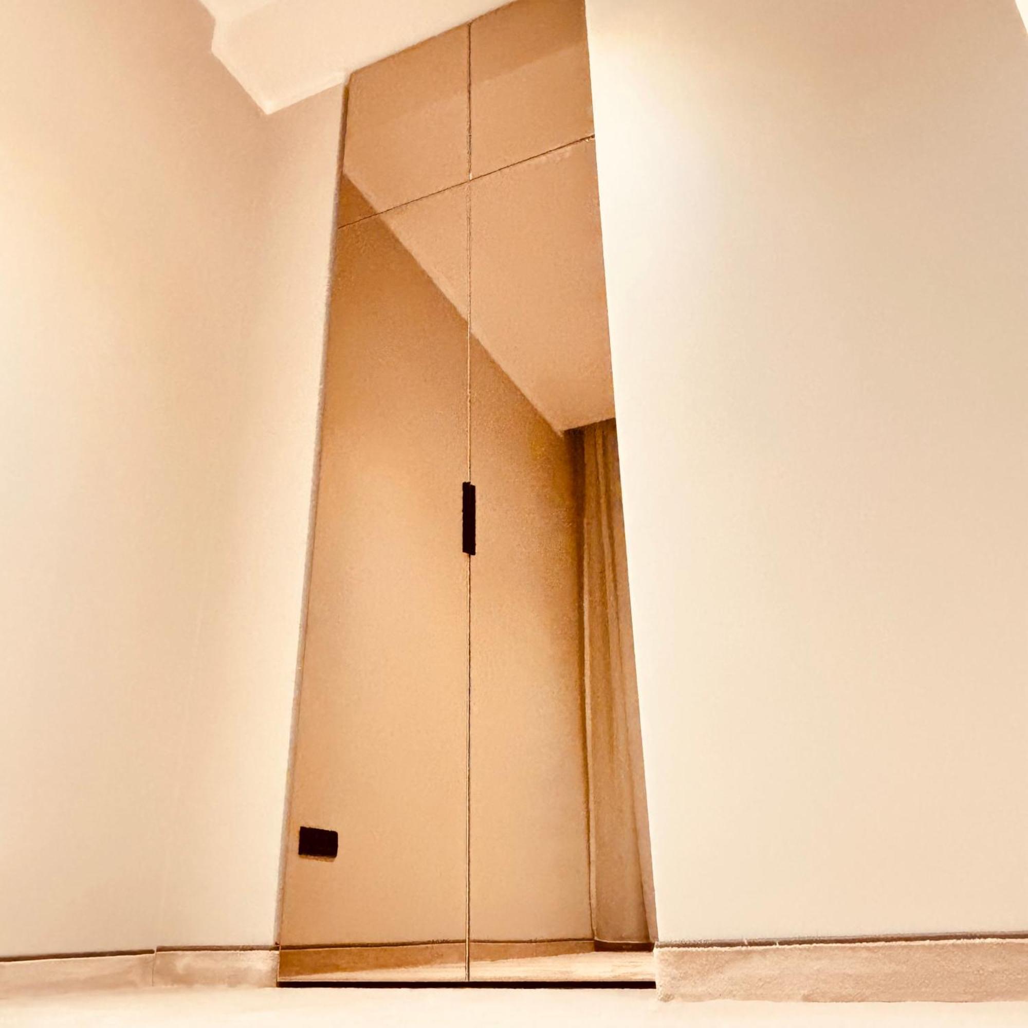 Hotel Clipa Drobeta Turnu Severin Bagian luar foto